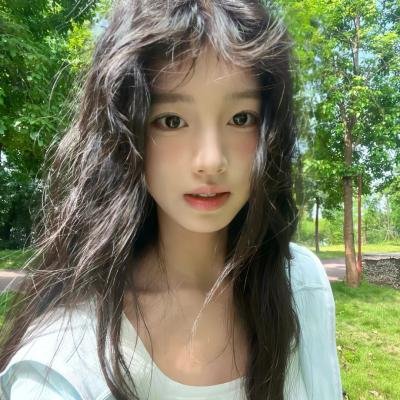 艳阳春水惊鸿